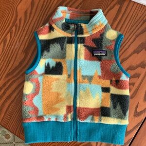 Patagonia Baby Synchilla Vest in Fronterita/Skiff Blue